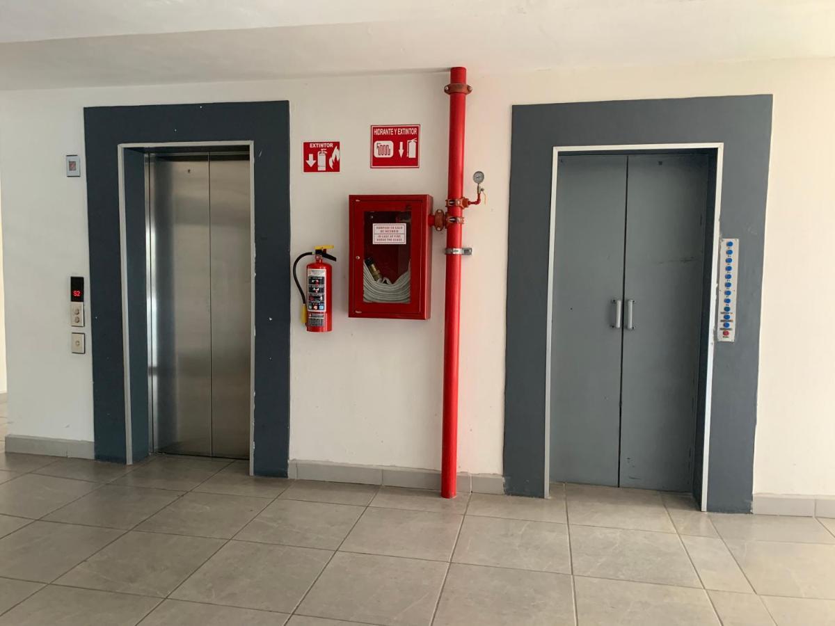 Ferienwohnung Departamento Nuevo Y Centrico Con Ambiente Familiar En Guadalajara Exterior foto