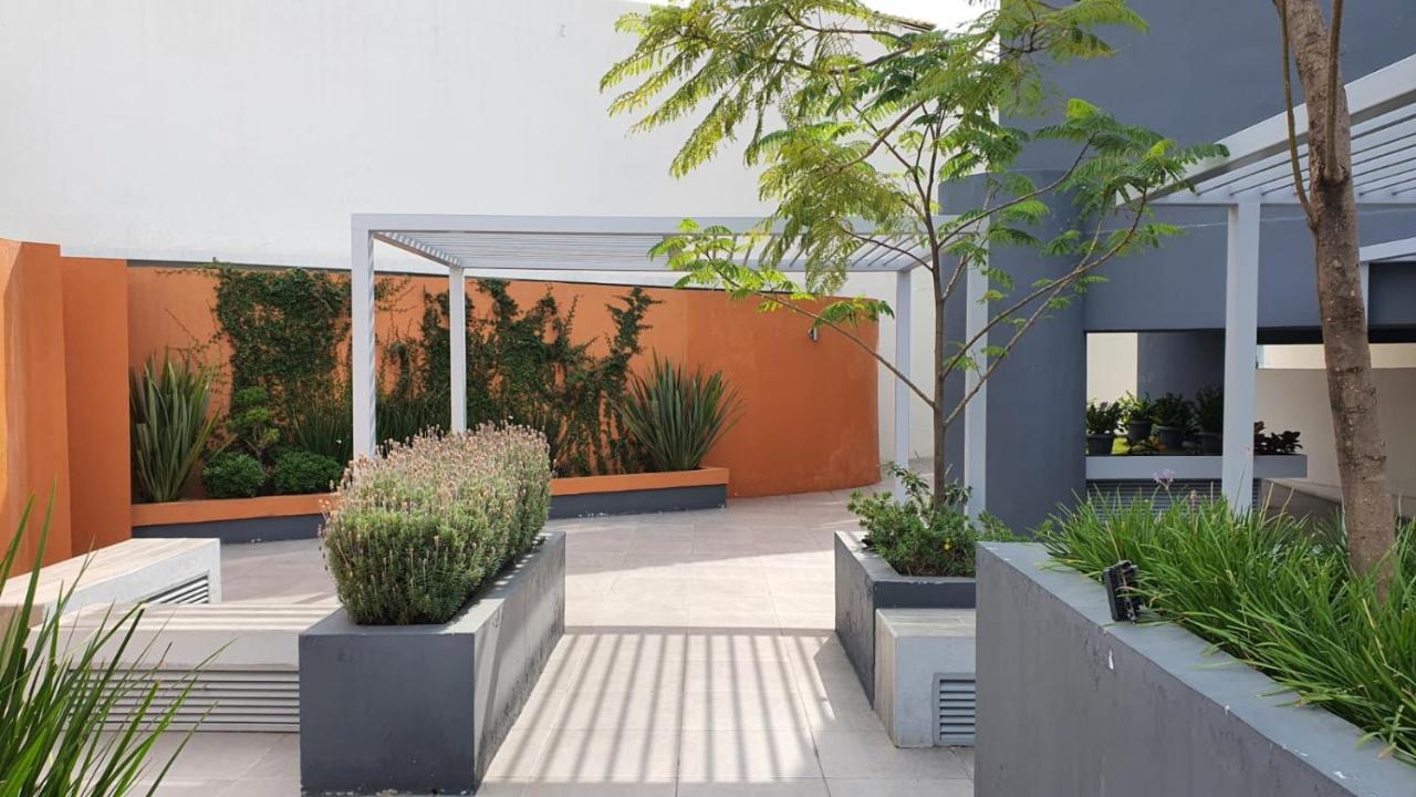 Ferienwohnung Departamento Nuevo Y Centrico Con Ambiente Familiar En Guadalajara Exterior foto