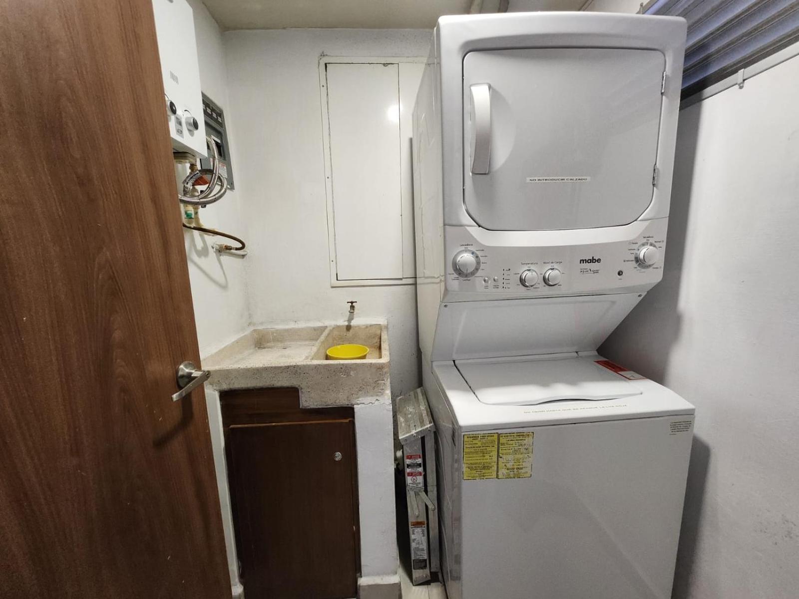 Ferienwohnung Departamento Nuevo Y Centrico Con Ambiente Familiar En Guadalajara Exterior foto