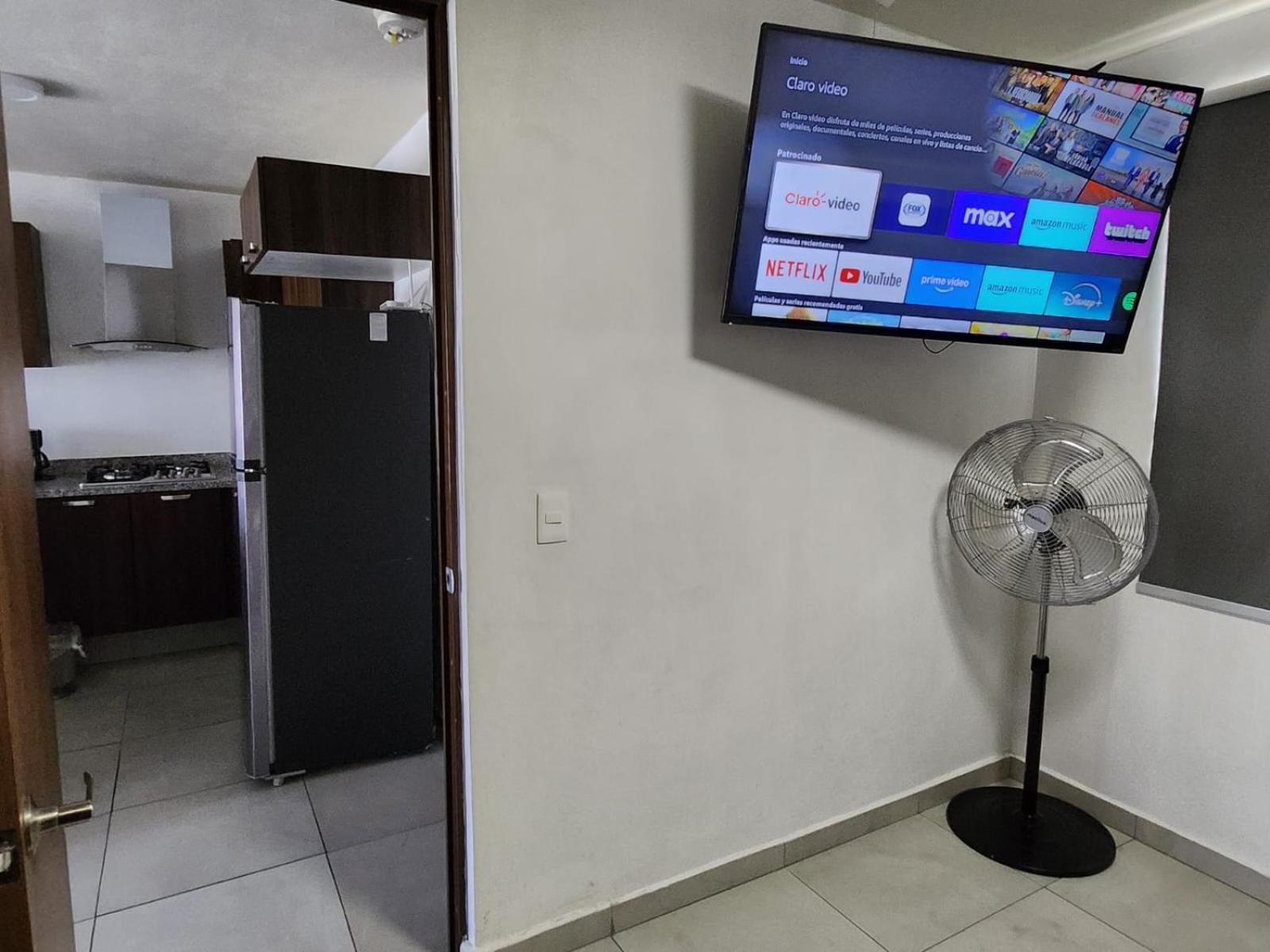 Ferienwohnung Departamento Nuevo Y Centrico Con Ambiente Familiar En Guadalajara Exterior foto
